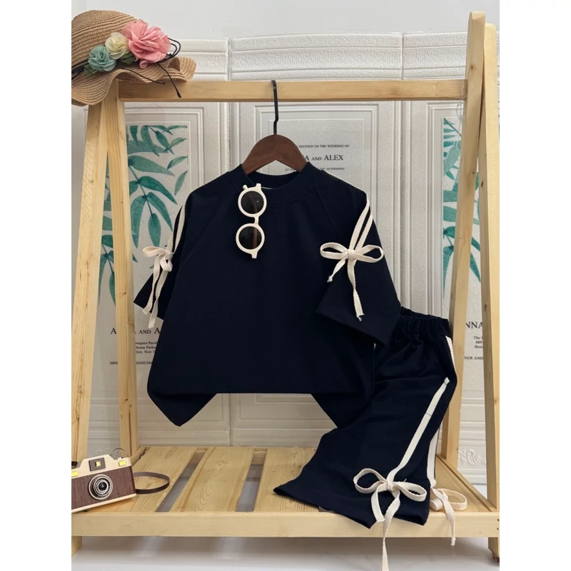تیشرت شلوارک نوار دوری ساده